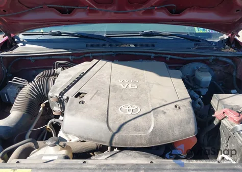 2005 Toyota Tacoma Base V6 из США, поврежденный, VIN 5TEMU52N65Z117875